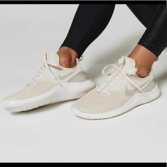 nike wmns nike free tr 8 chmp